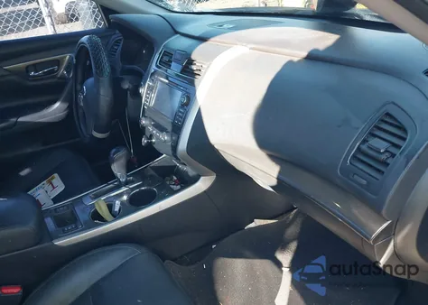 2015 Nissan Altima 2.5 Sl z USA, uszkodzony, nr VIN 1N4AL3AP8FN398326